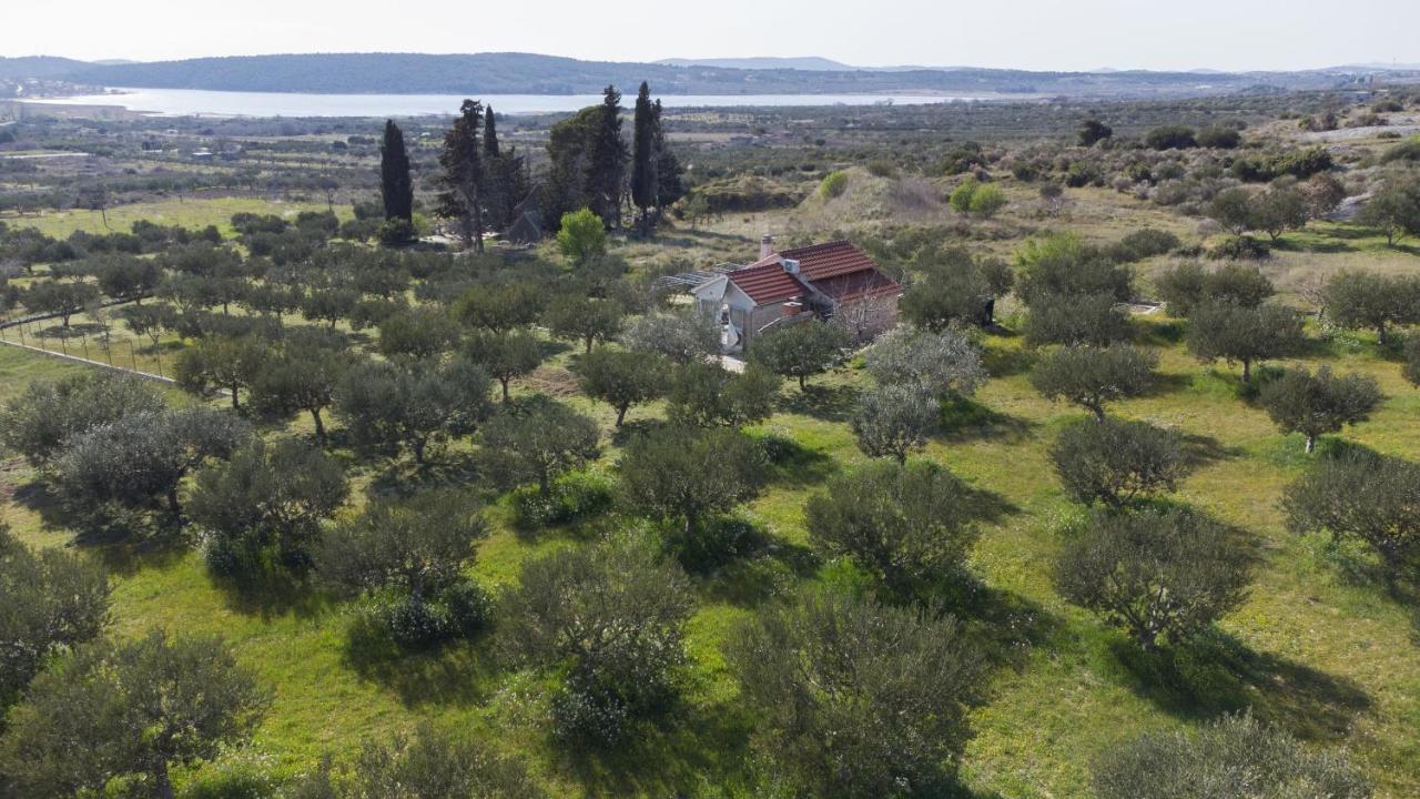 Holiday Home Olive Шибеник Екстер'єр фото