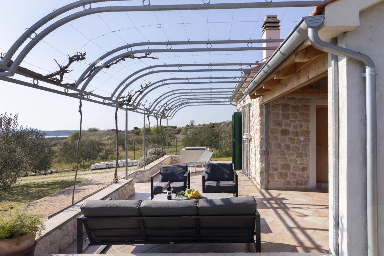 Holiday Home Olive Шибеник Екстер'єр фото