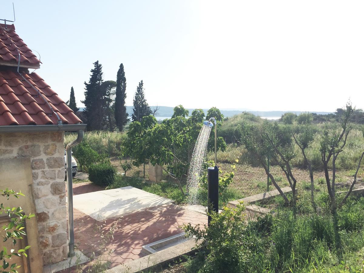 Holiday Home Olive Шибеник Екстер'єр фото